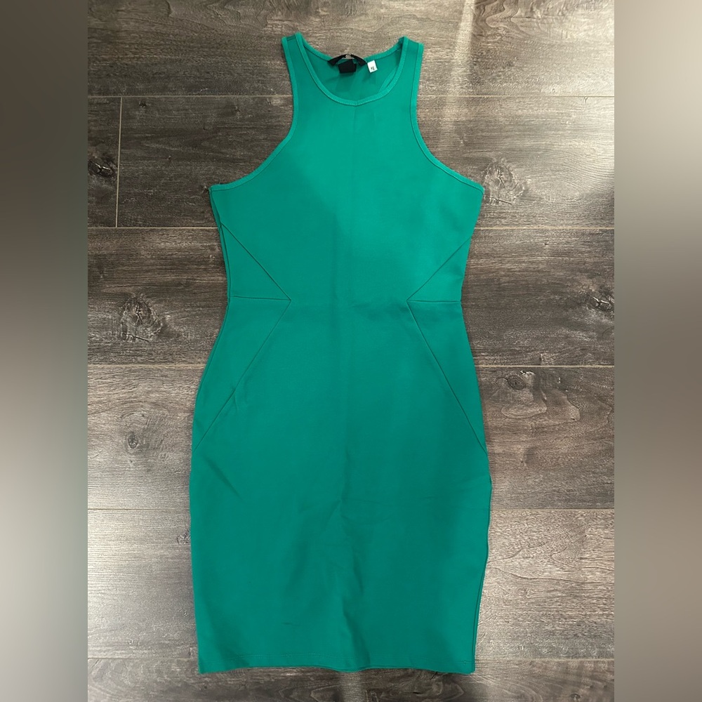 Green Sleeveless Bodycon Dress